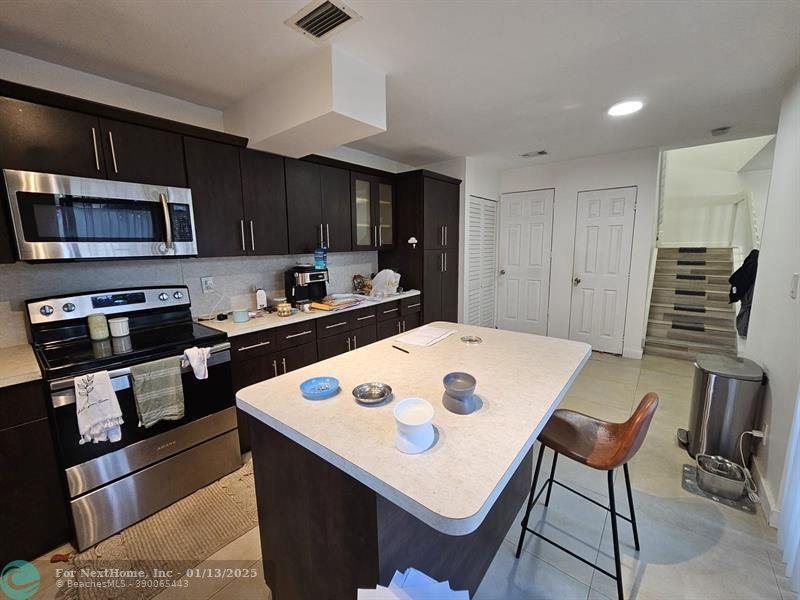 2576 NW 99th Ave 2576, Coral Springs, FL 33065