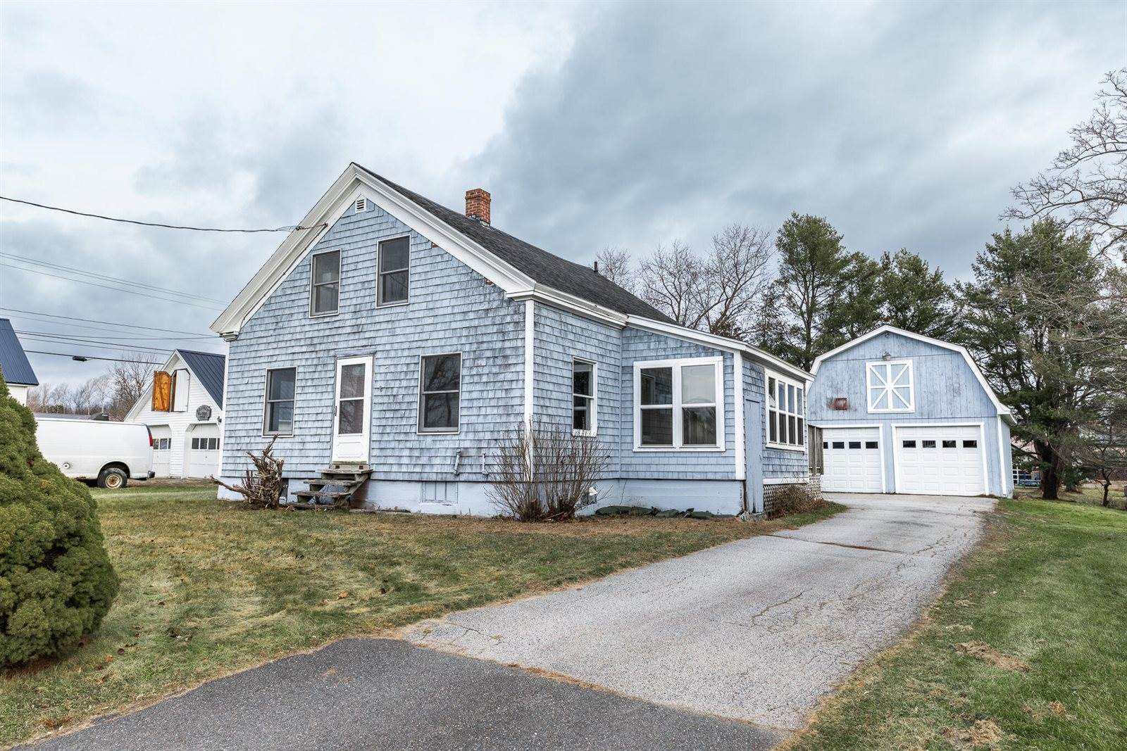 8 Snows Corner Road, Orrington, ME 04474