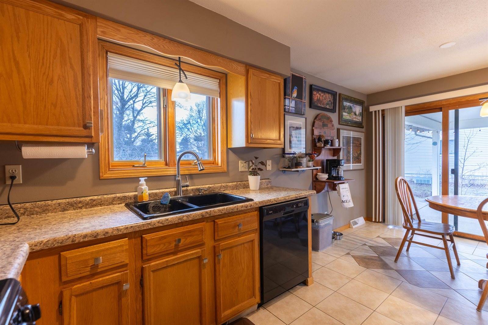 3006 Locust Ave South, Holmen, WI 54636