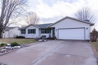 3006 Locust Ave South, Holmen, WI 54636
