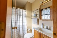 3006 Locust Ave South, Holmen, WI 54636