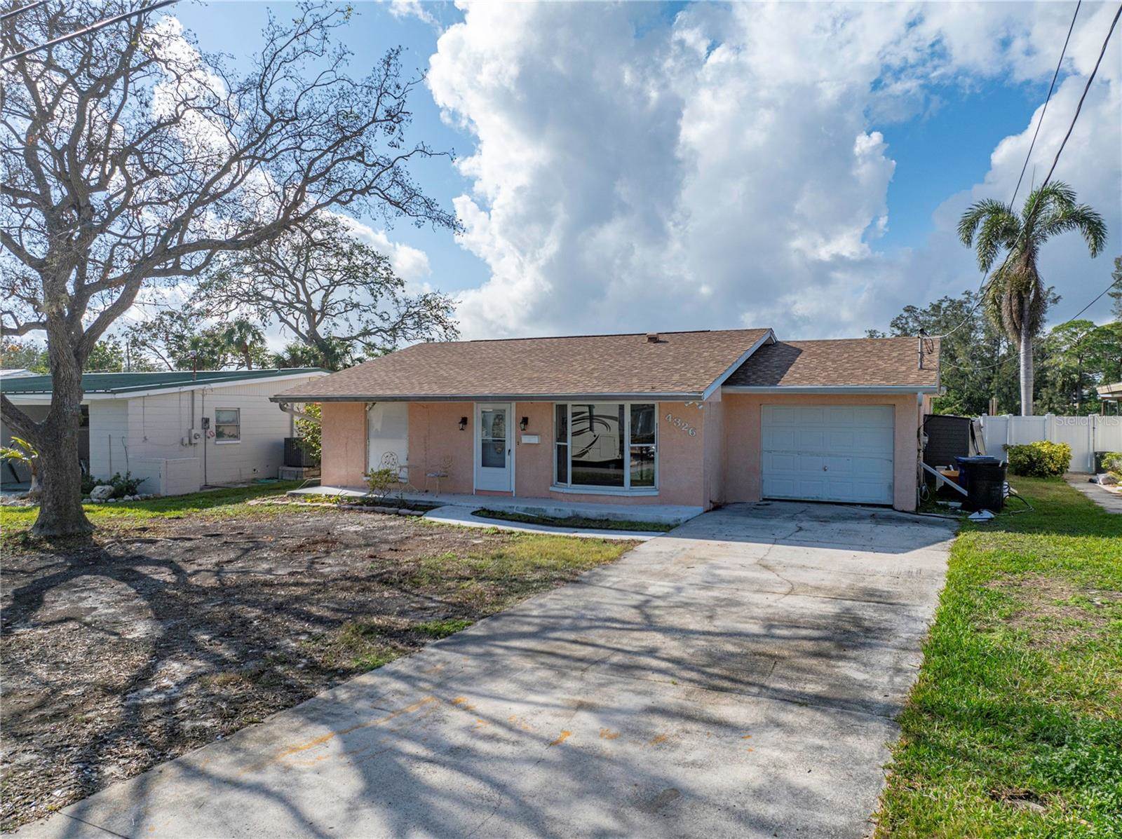 4326 Huntington Street NE, Saint Petersburg, FL 33703