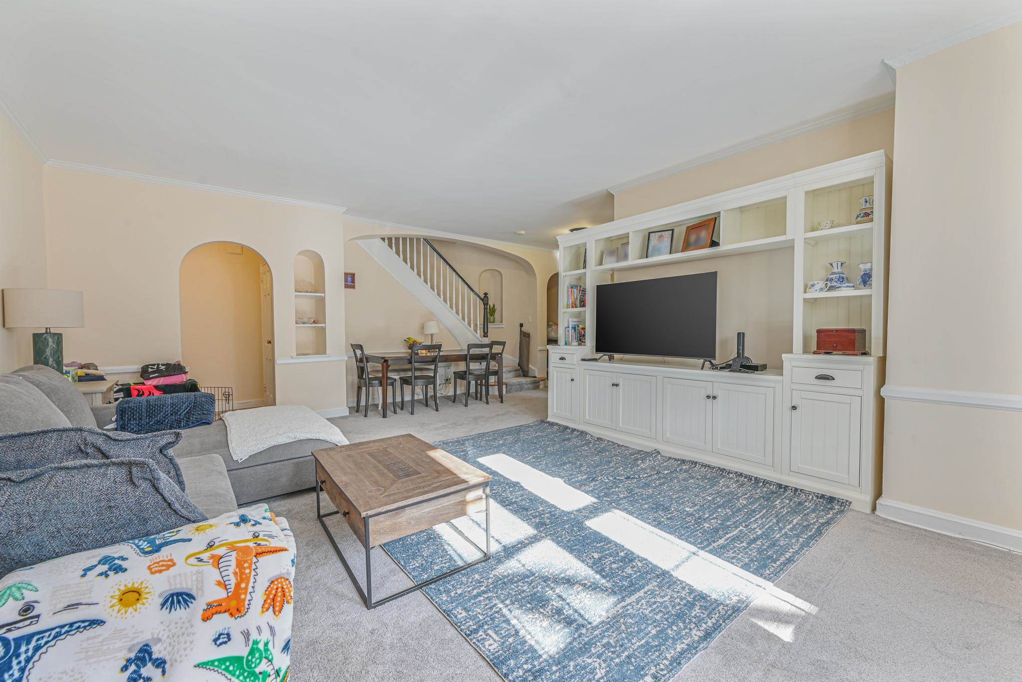 34 Hamilton Place, Hempstead, NY 11530