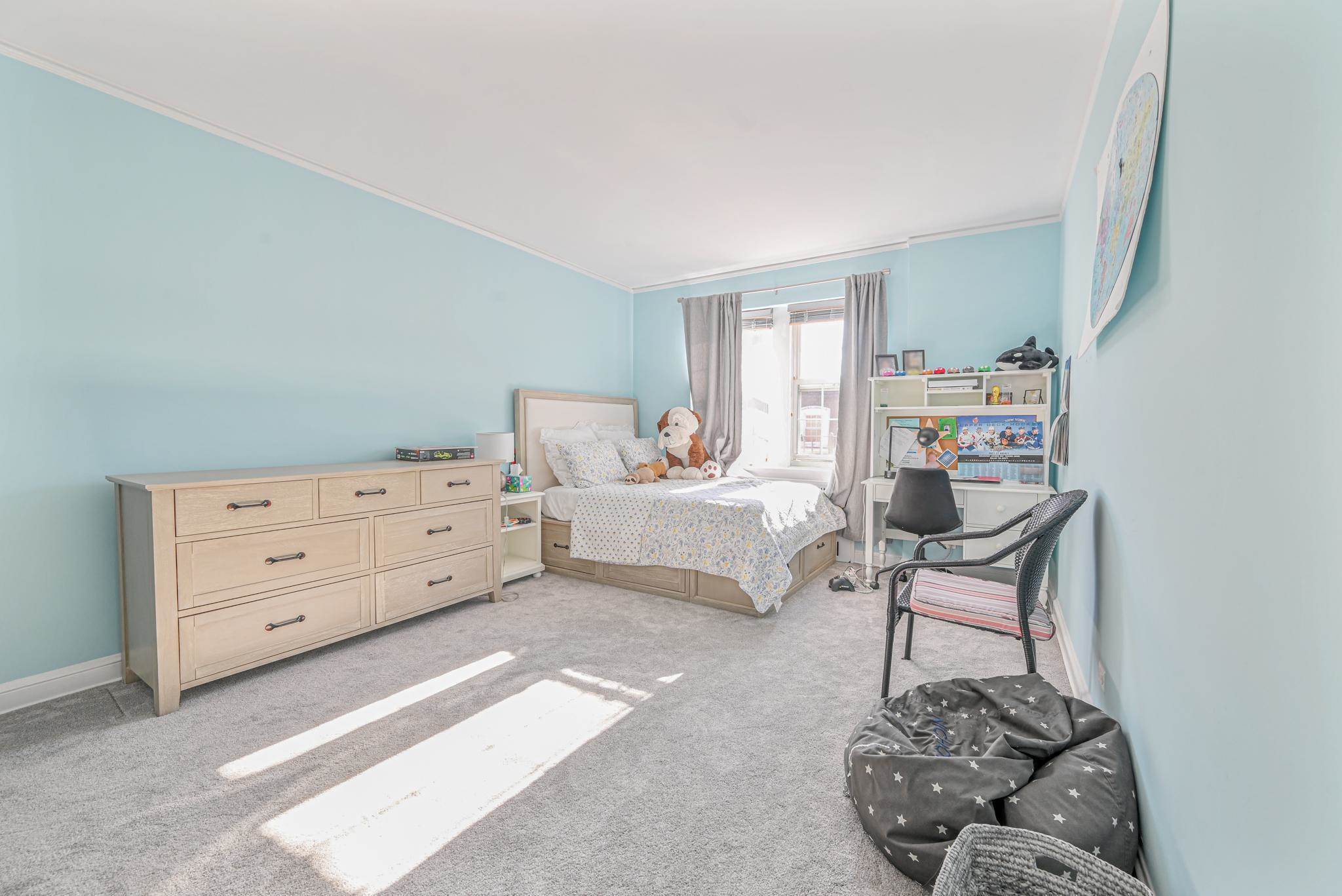 34 Hamilton Place, Hempstead, NY 11530