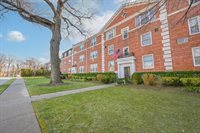 34 Hamilton Place, Hempstead, NY 11530