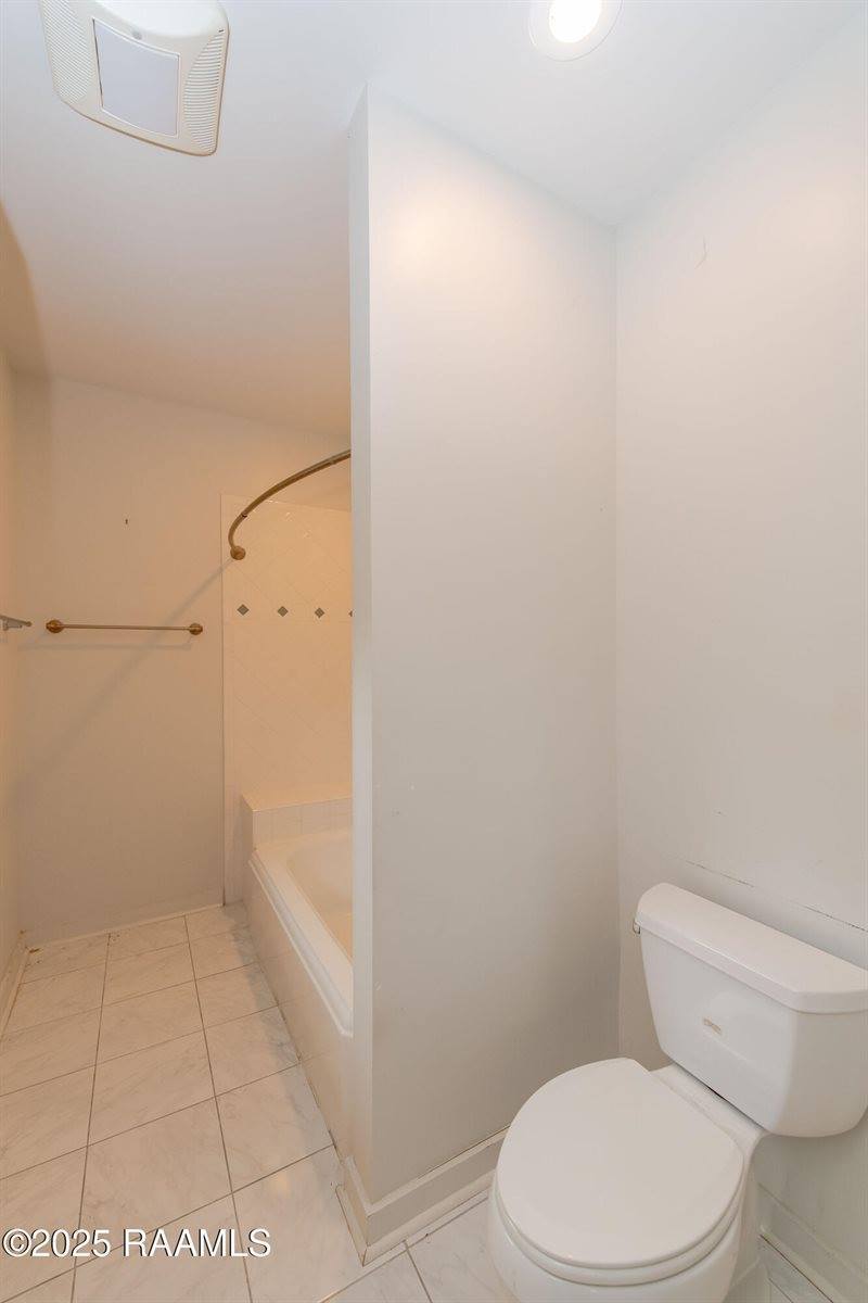 205 Bernice Avenue, Lafayette, LA 70503