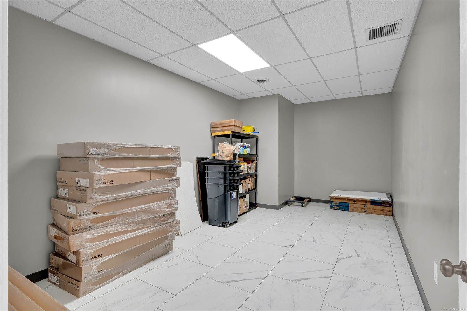 48 Kingsbury, Tolland, CT 06084