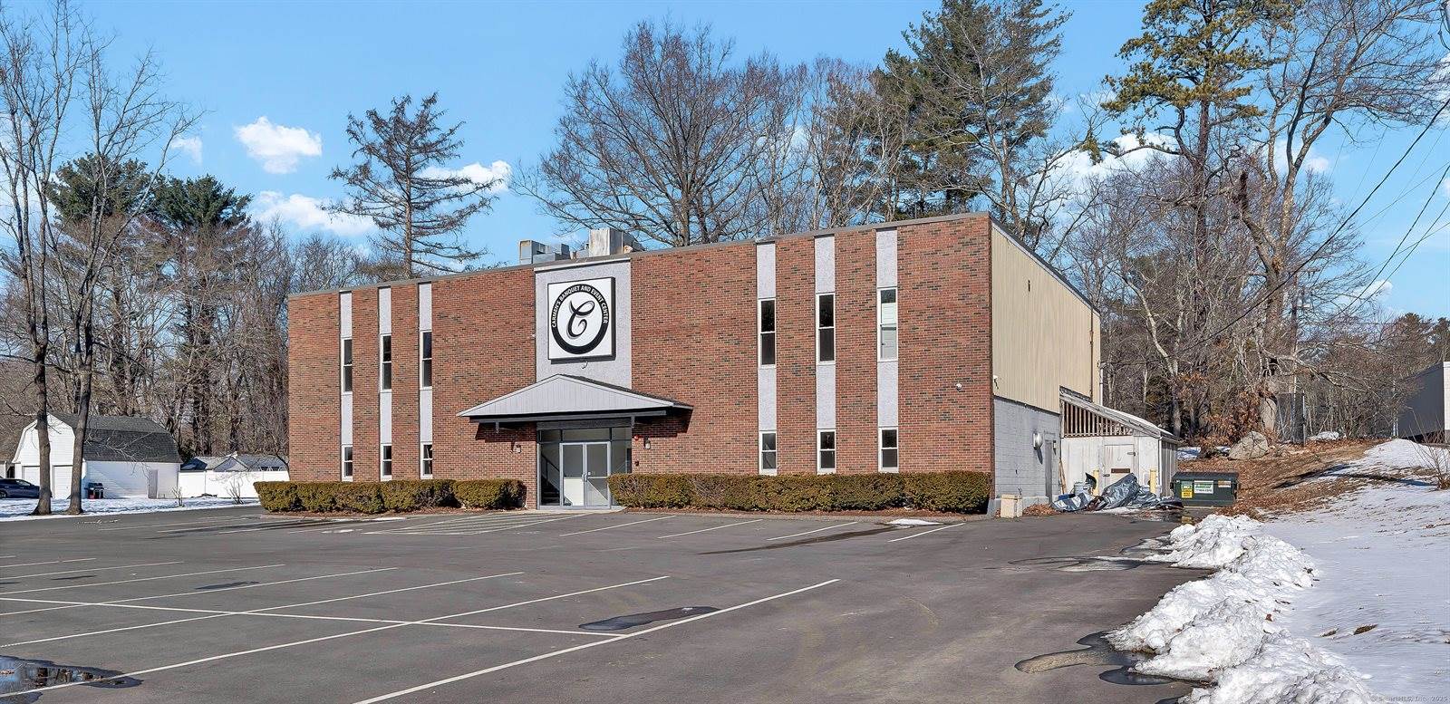 48 Kingsbury, Tolland, CT 06084