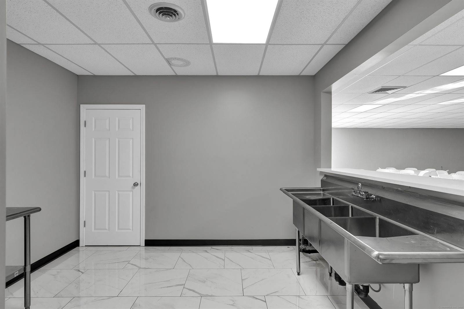 48 Kingsbury, Tolland, CT 06084