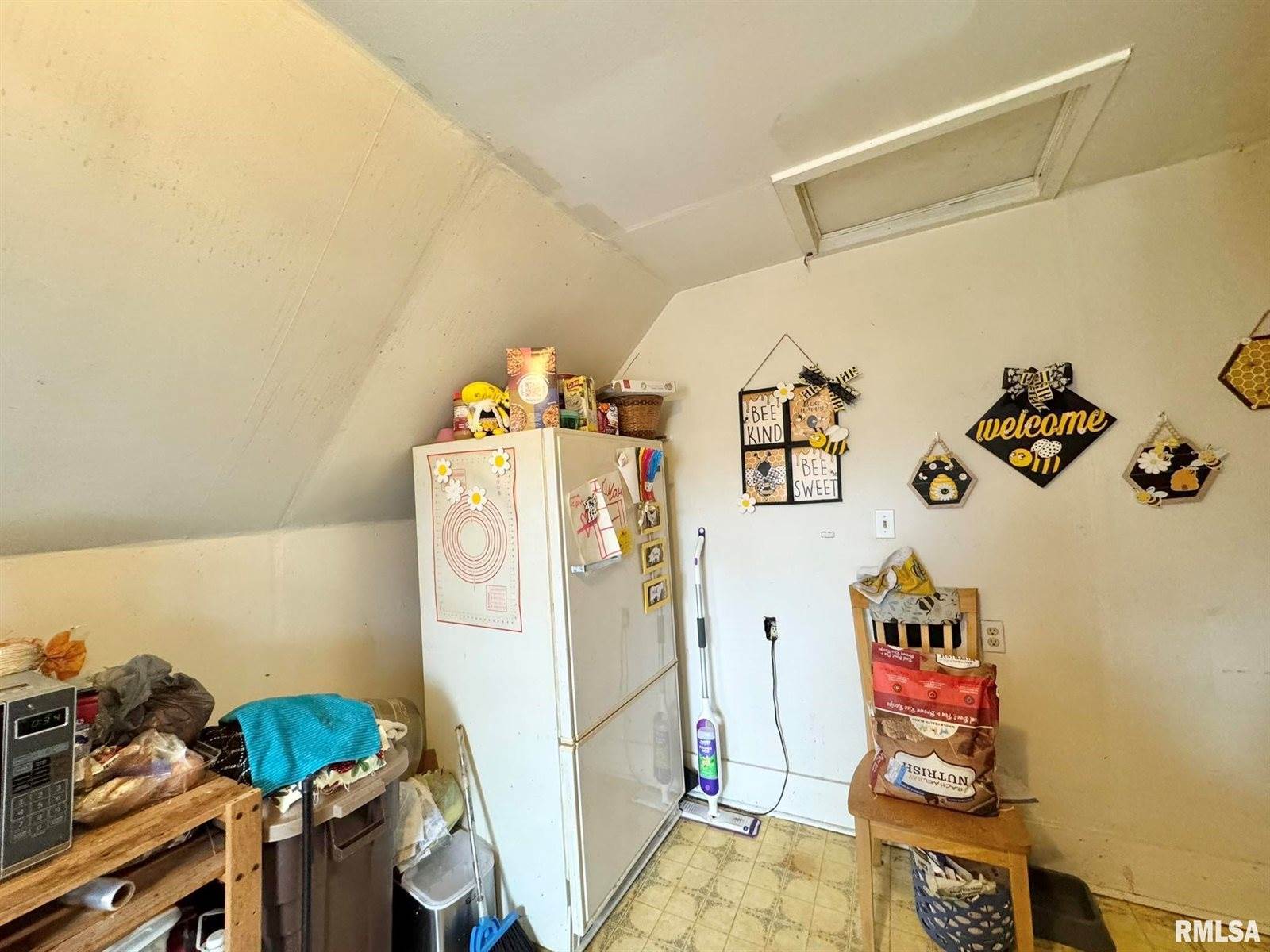 319 South Lincoln Avenue, Davenport, IA 52802