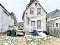 319 South Lincoln Avenue, Davenport, IA 52802