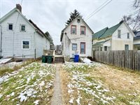 319 South Lincoln Avenue, Davenport, IA 52802