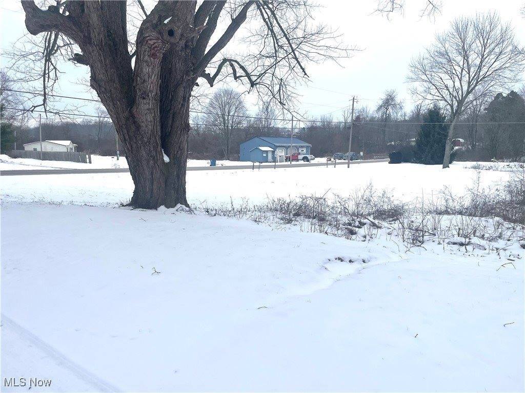 2760 Columbiana Road, New Springfield, OH 44443