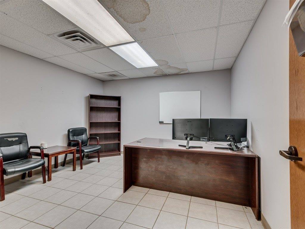 1602 Enterprise Road, Elk City, OK 73644