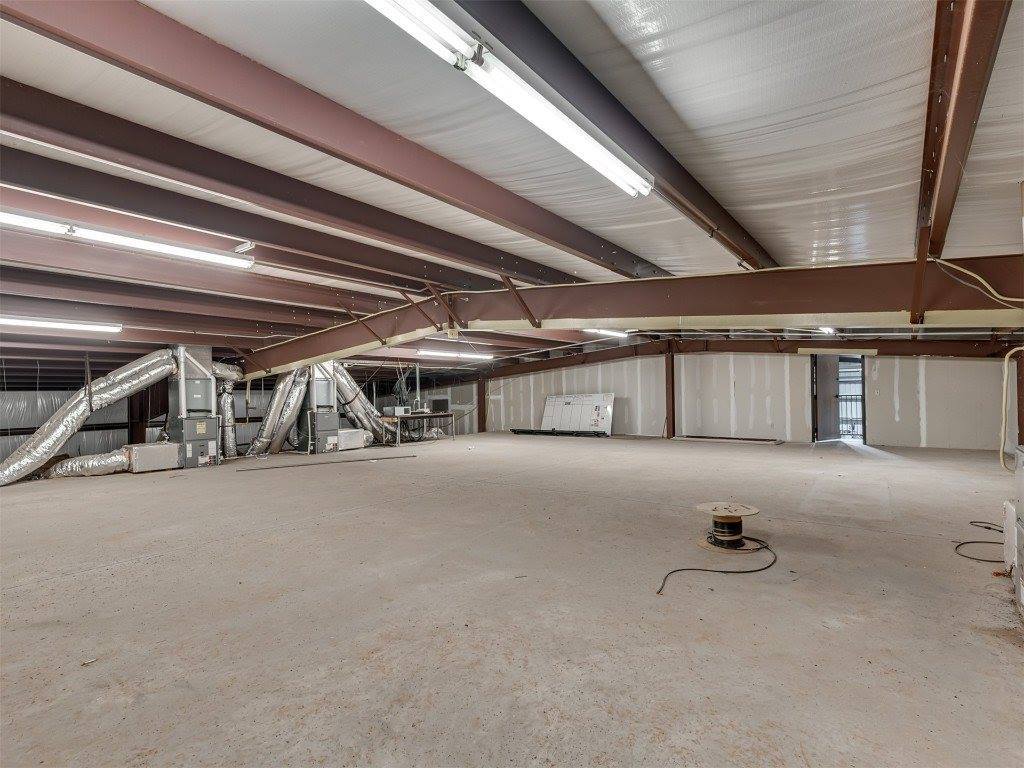 1602 Enterprise Road, Elk City, OK 73644
