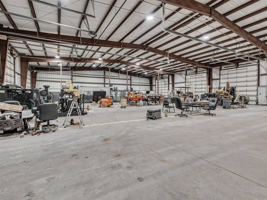 1602 Enterprise Road, Elk City, OK 73644