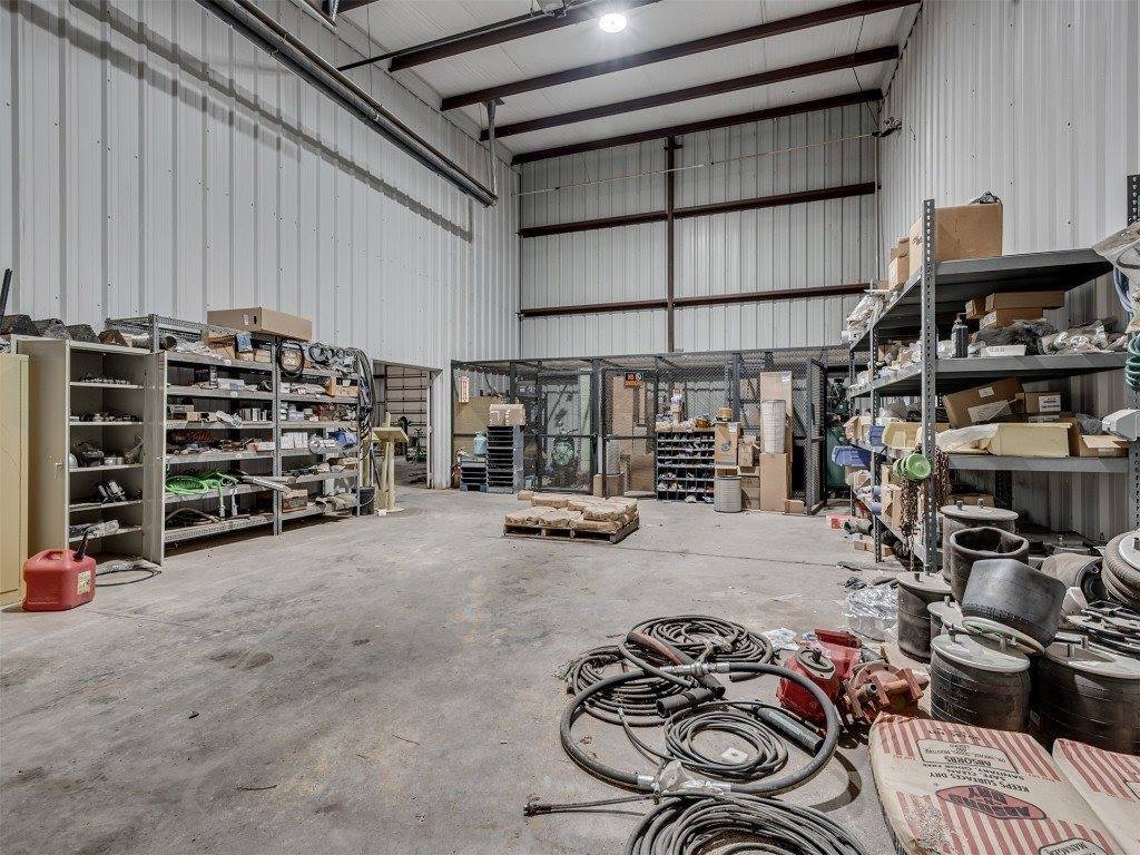 1602 Enterprise Road, Elk City, OK 73644