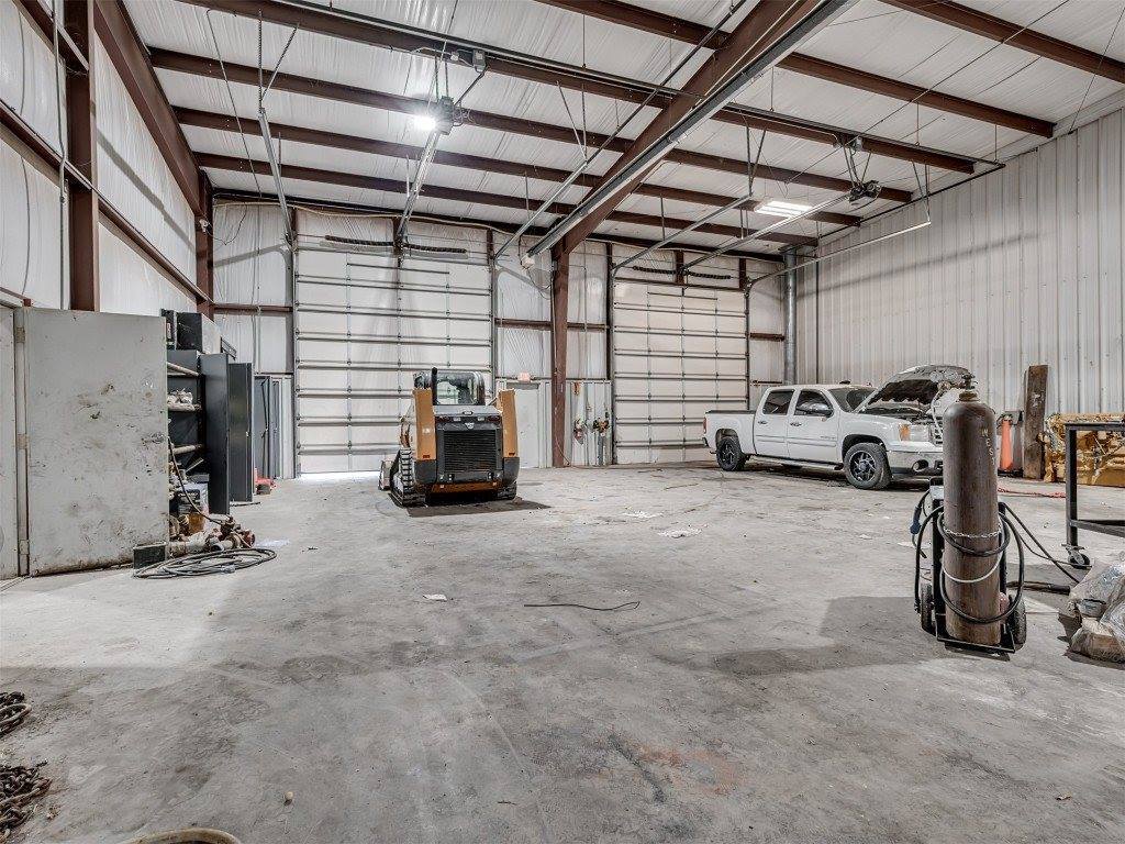 1602 Enterprise Road, Elk City, OK 73644