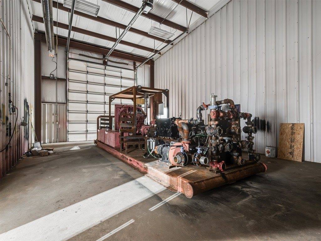 1602 Enterprise Road, Elk City, OK 73644