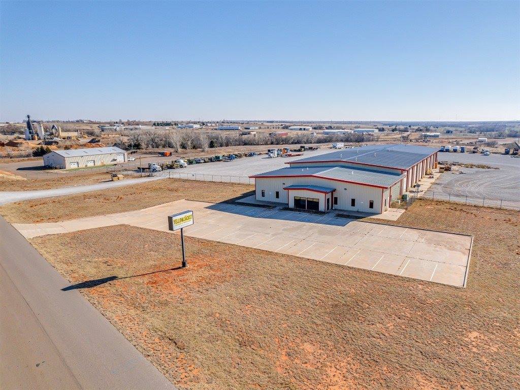 1602 Enterprise Road, Elk City, OK 73644