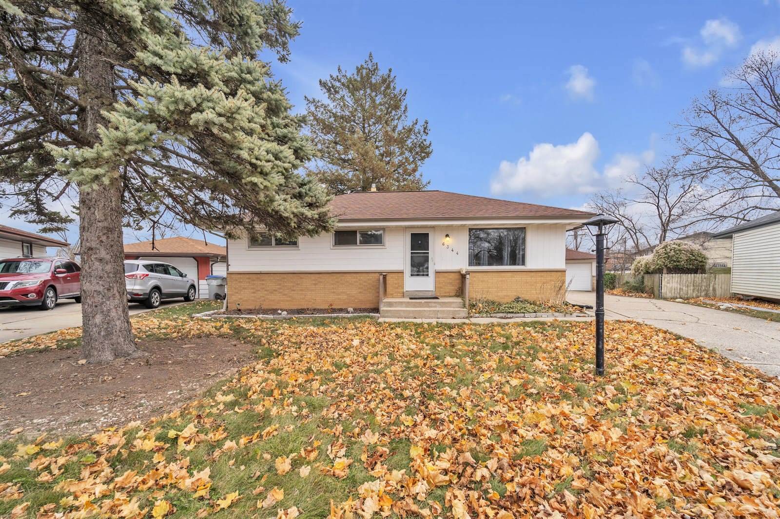 6344 North 86th Ct, Milwaukee, WI 53225