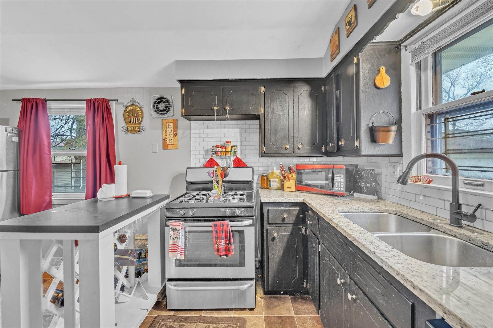 6344 North 86th Ct, Milwaukee, WI 53225