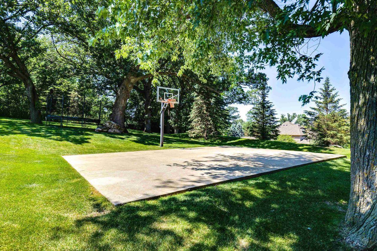 7589 Bobcat Lane, Verona, WI 53593