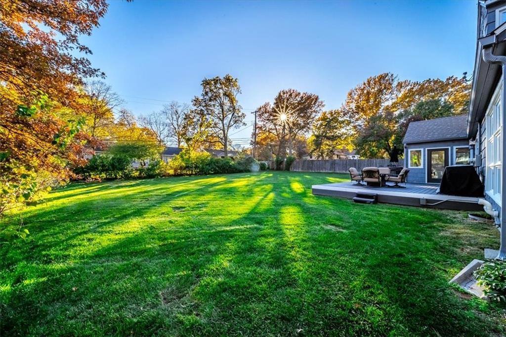 1259 West 67th Terrace, Kansas City, MO 64113