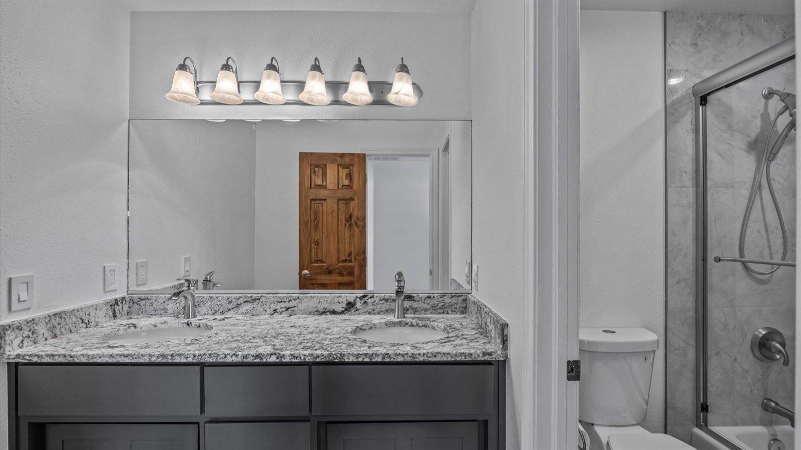 1516 13 Road, Loma, CO 81524