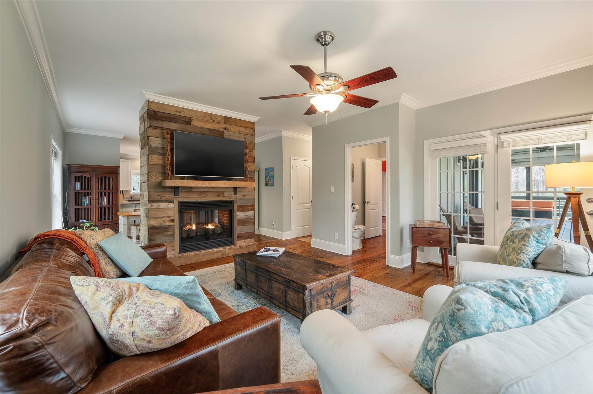 1575 Tacky Point Road, Wadmalaw, SC 29487