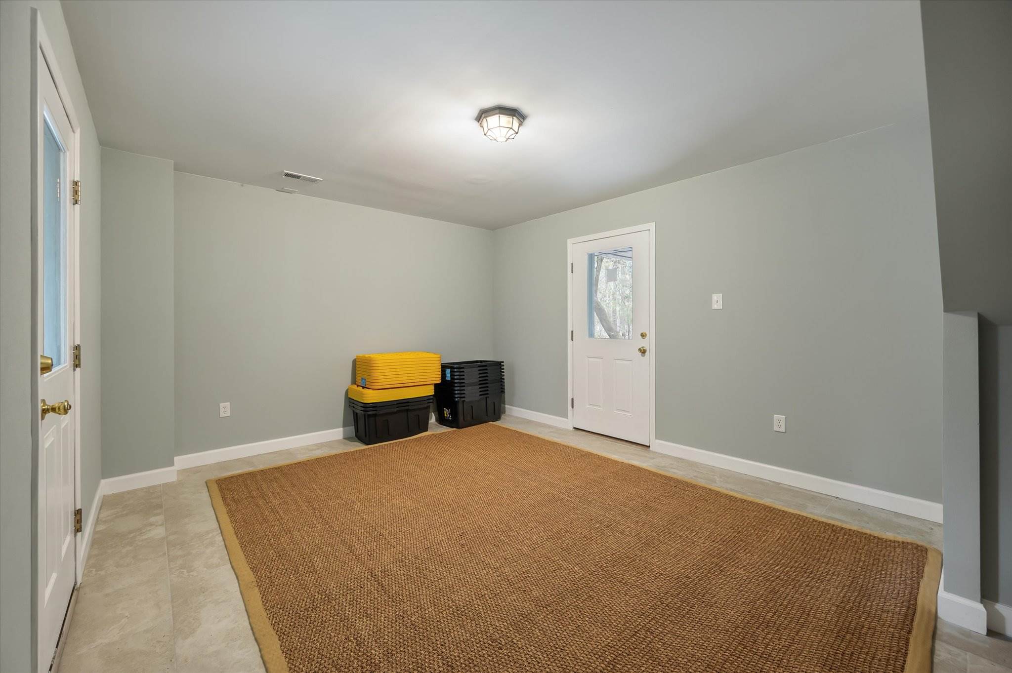 1575 Tacky Point Road, Wadmalaw, SC 29487