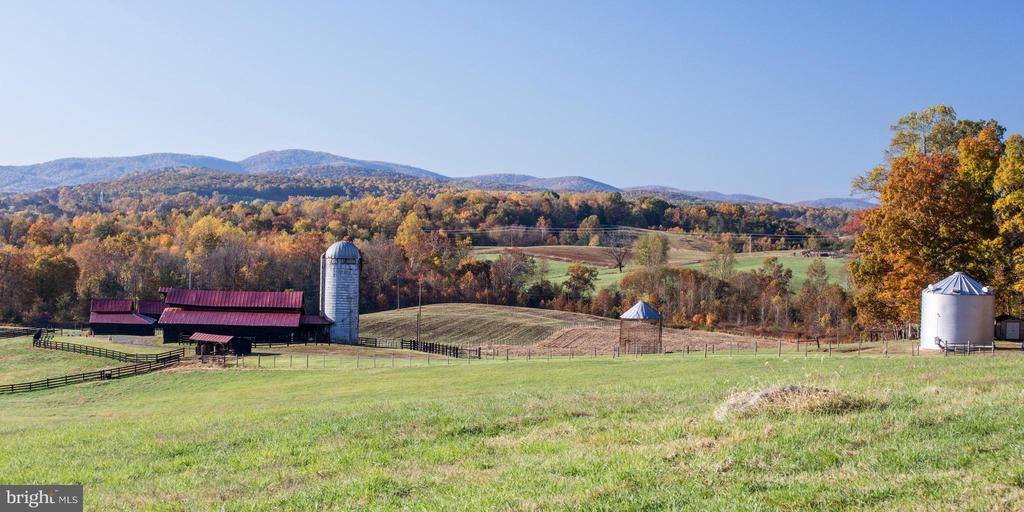 2427 S Blue Ridge Turnpike, Rochelle, VA 22738