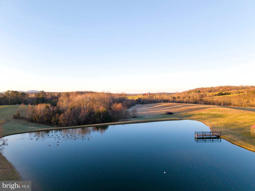 2427 S Blue Ridge Turnpike, Rochelle, VA 22738