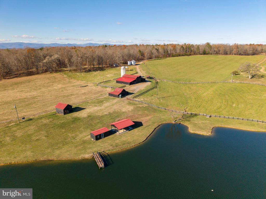 2427 S Blue Ridge Turnpike, Rochelle, VA 22738