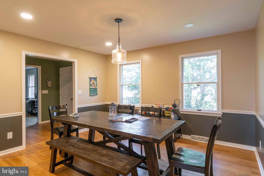 2427 S Blue Ridge Turnpike, Rochelle, VA 22738