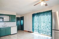 976 Thorndike St, New Bedford, MA 02745