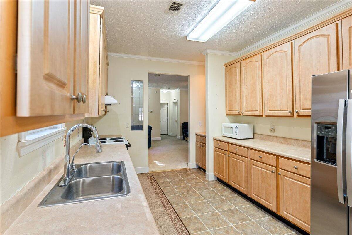 2941 Ferris Drive, Navarre, FL 32566