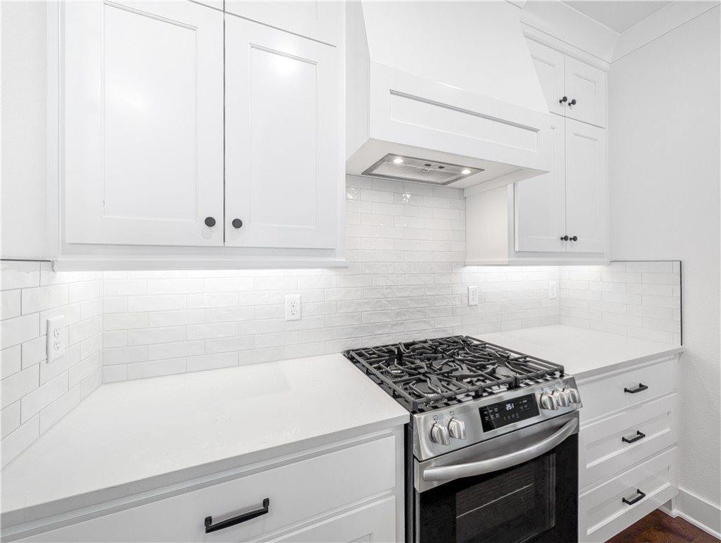 7945 Teton Trail Avenue, Springdale, AR 72762