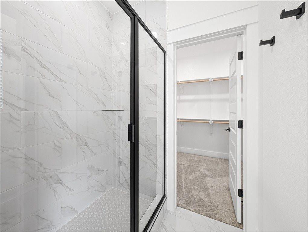 7945 Teton Trail Avenue, Springdale, AR 72762