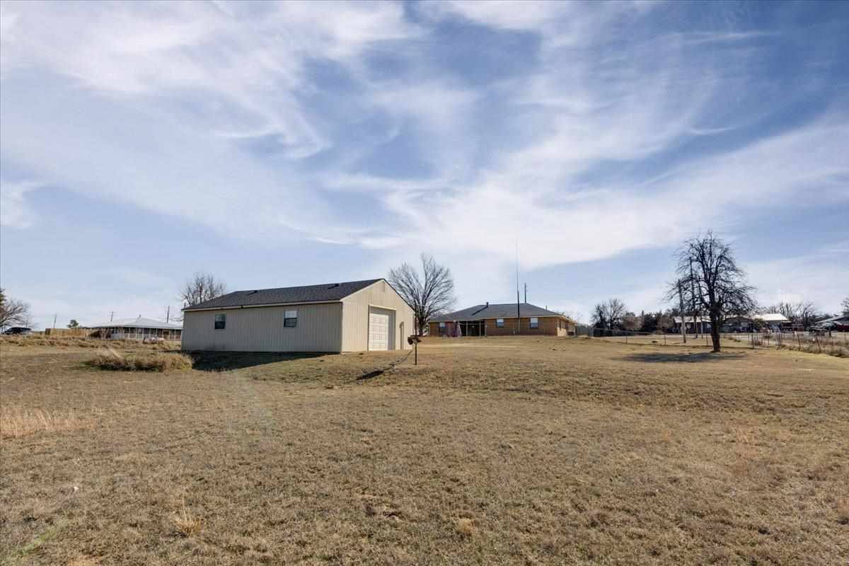 8096 NE Watts Rd, Fletcher, OK 73541