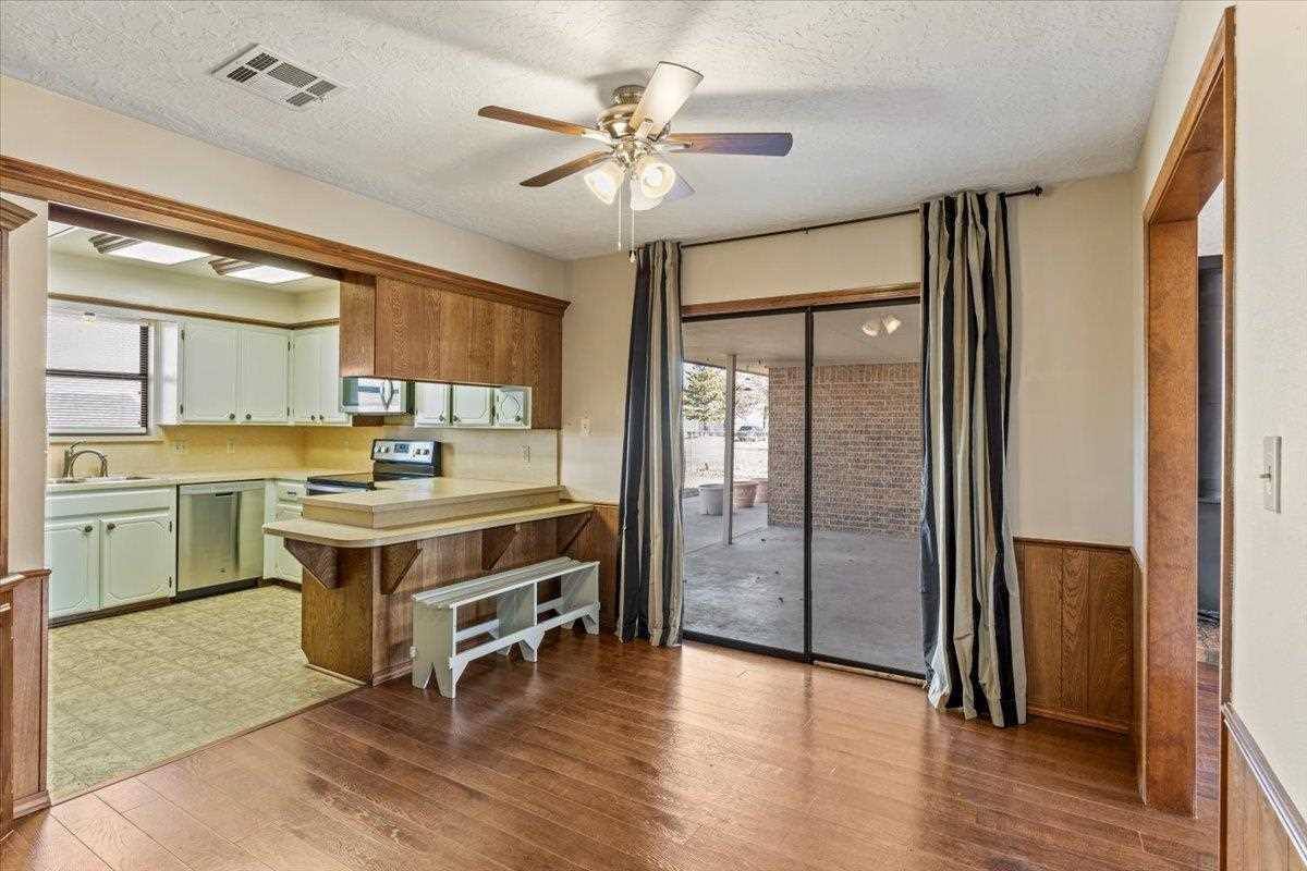 8096 NE Watts Rd, Fletcher, OK 73541