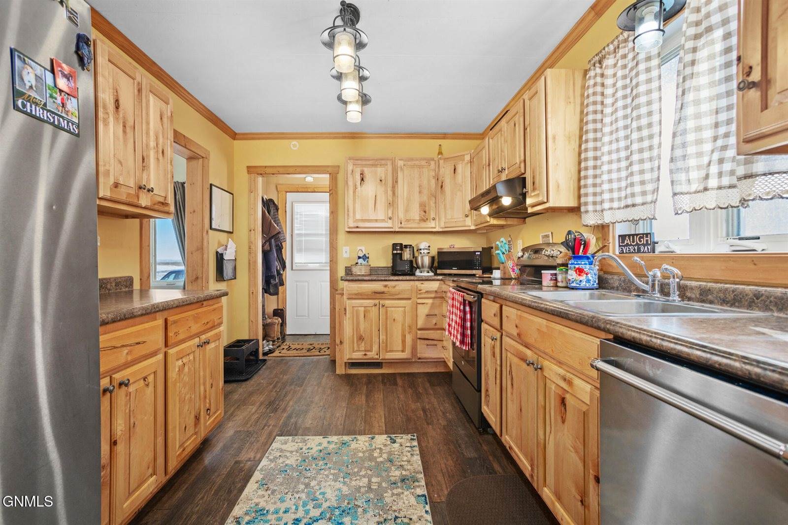 6109 141st Avenue NW, Williston, ND 58801