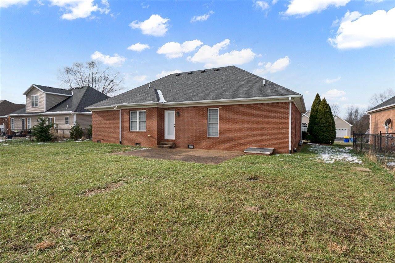 740 Muirfield Circle, Bowling Green, KY 42104