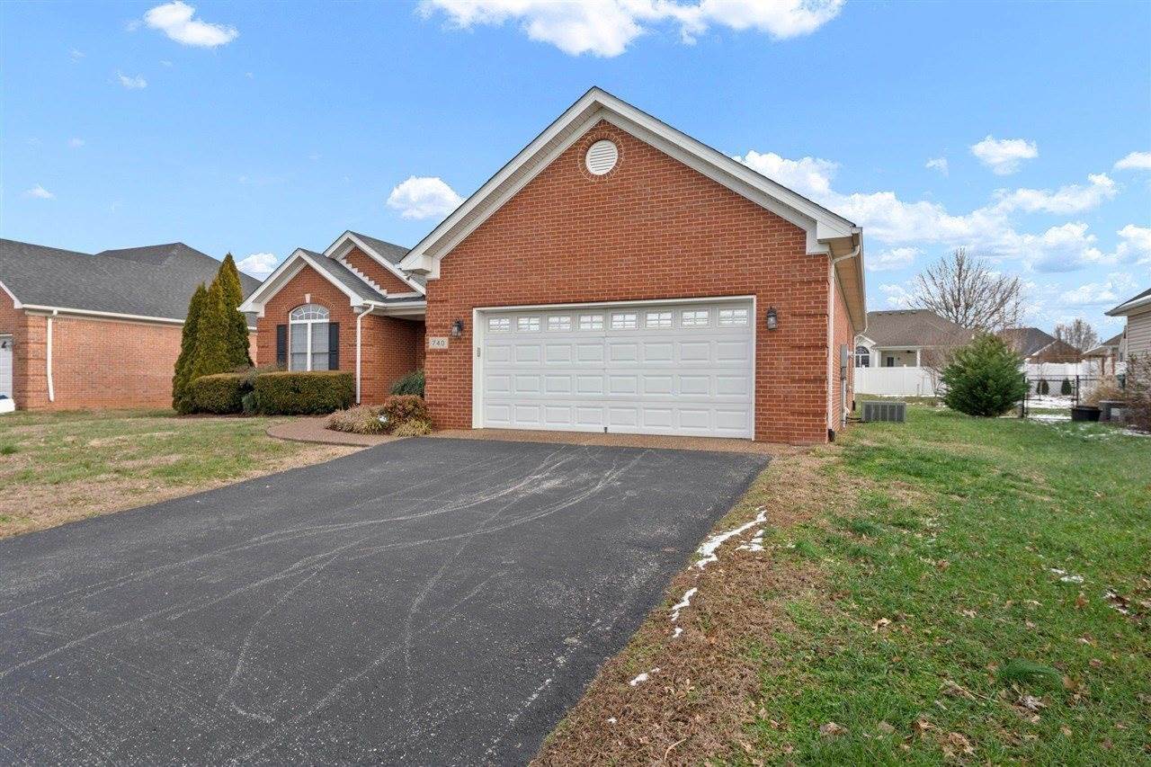 740 Muirfield Circle, Bowling Green, KY 42104