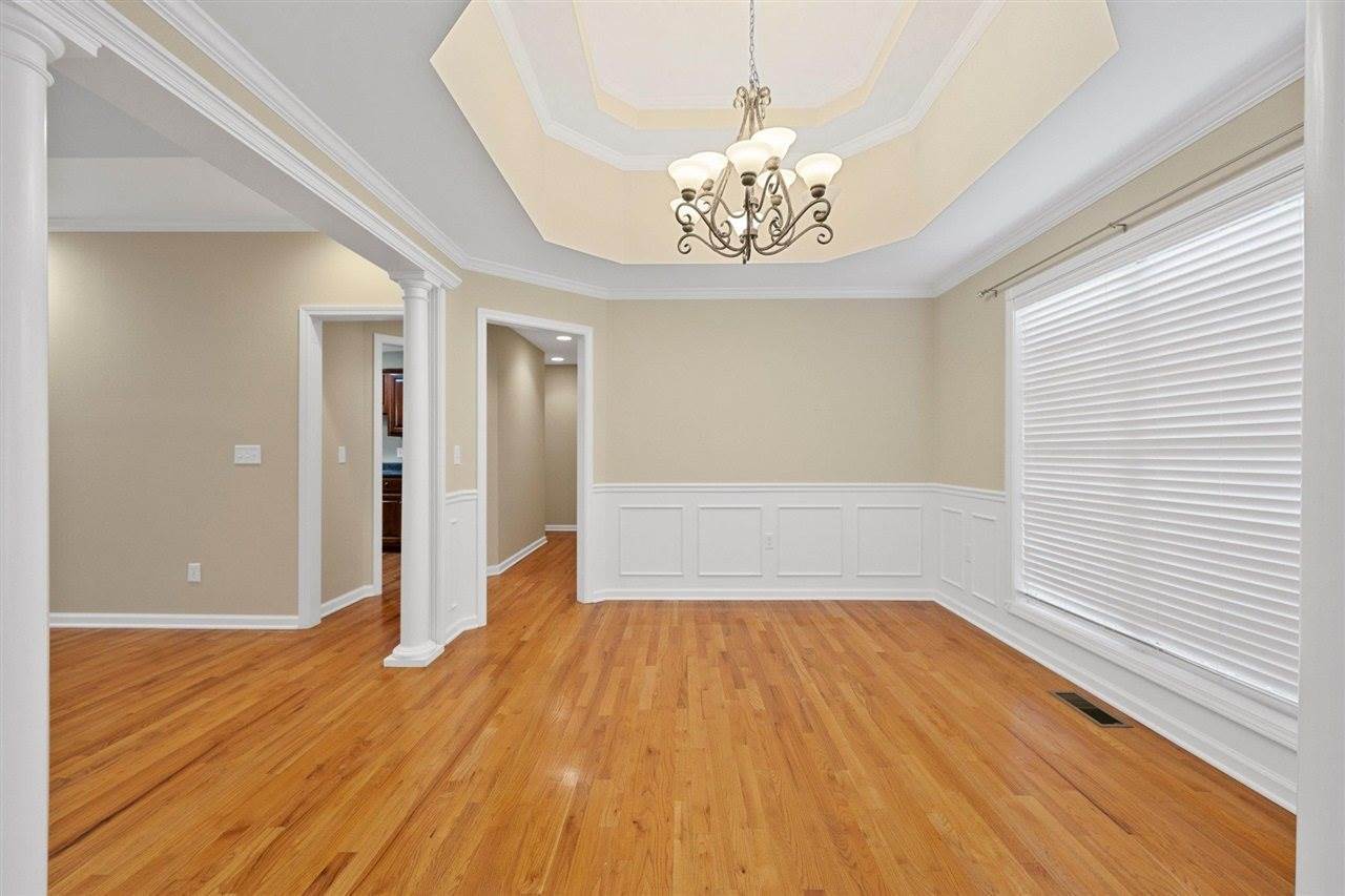 740 Muirfield Circle, Bowling Green, KY 42104