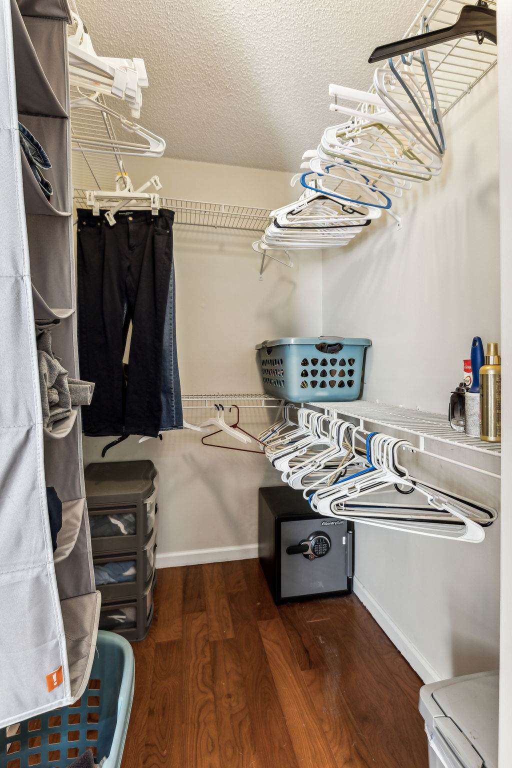 5353 Village Way, Nashville, TN 37211