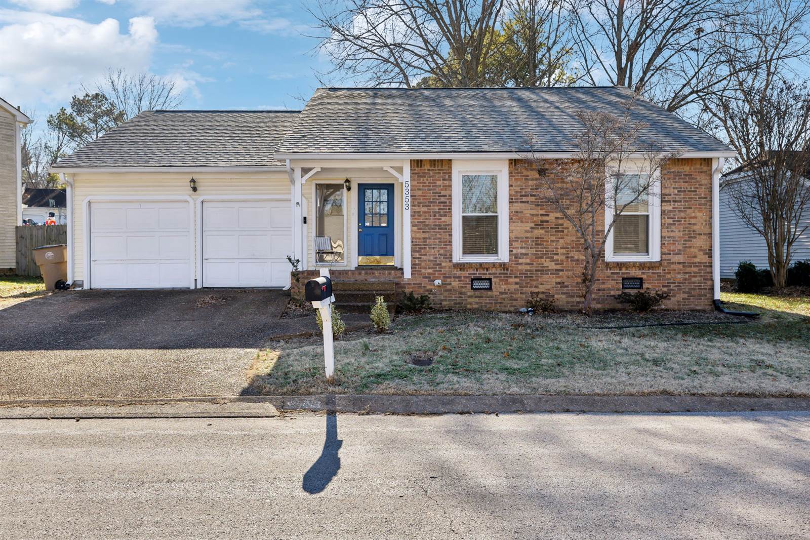 5353 Village Way, Nashville, TN 37211