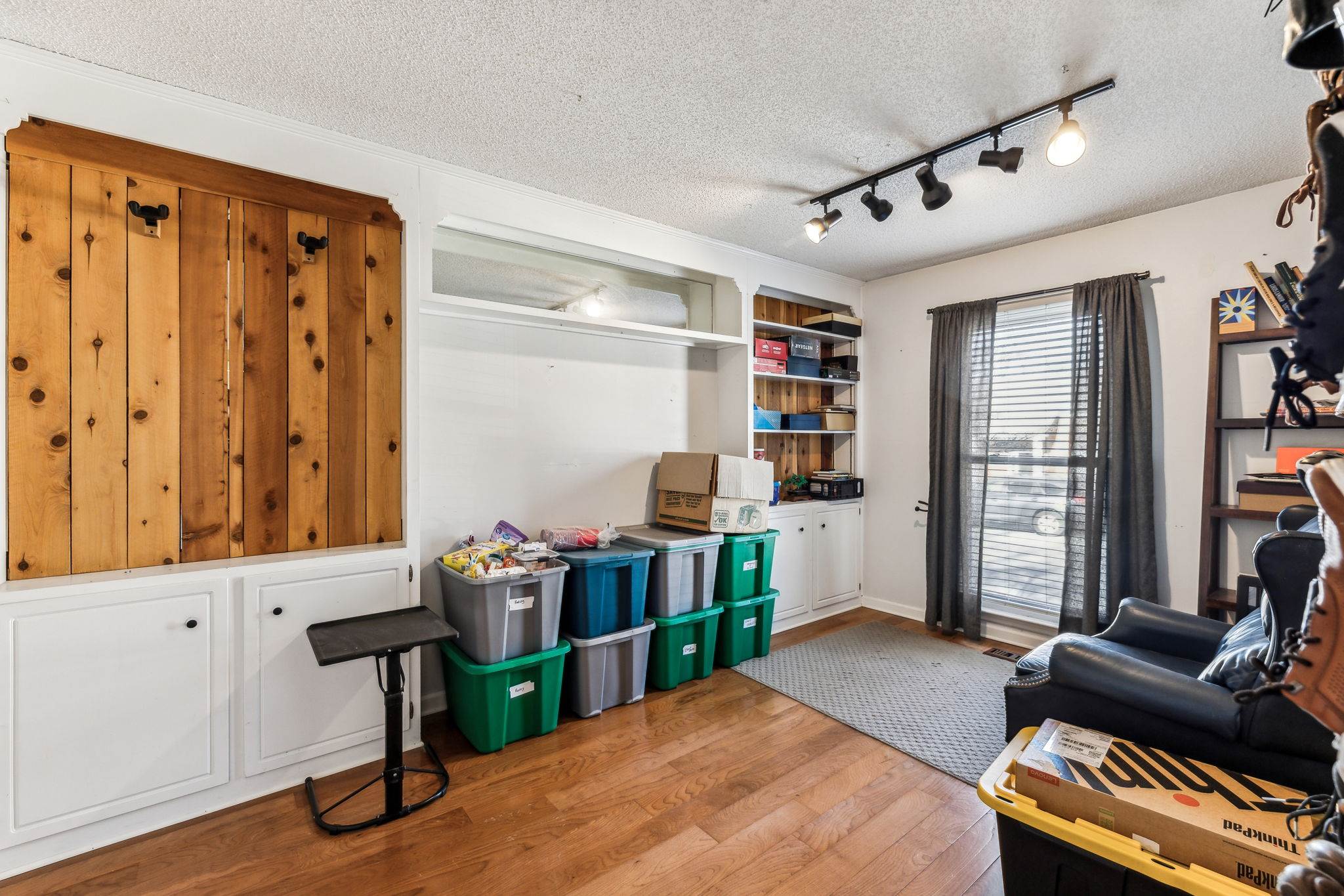 5353 Village Way, Nashville, TN 37211