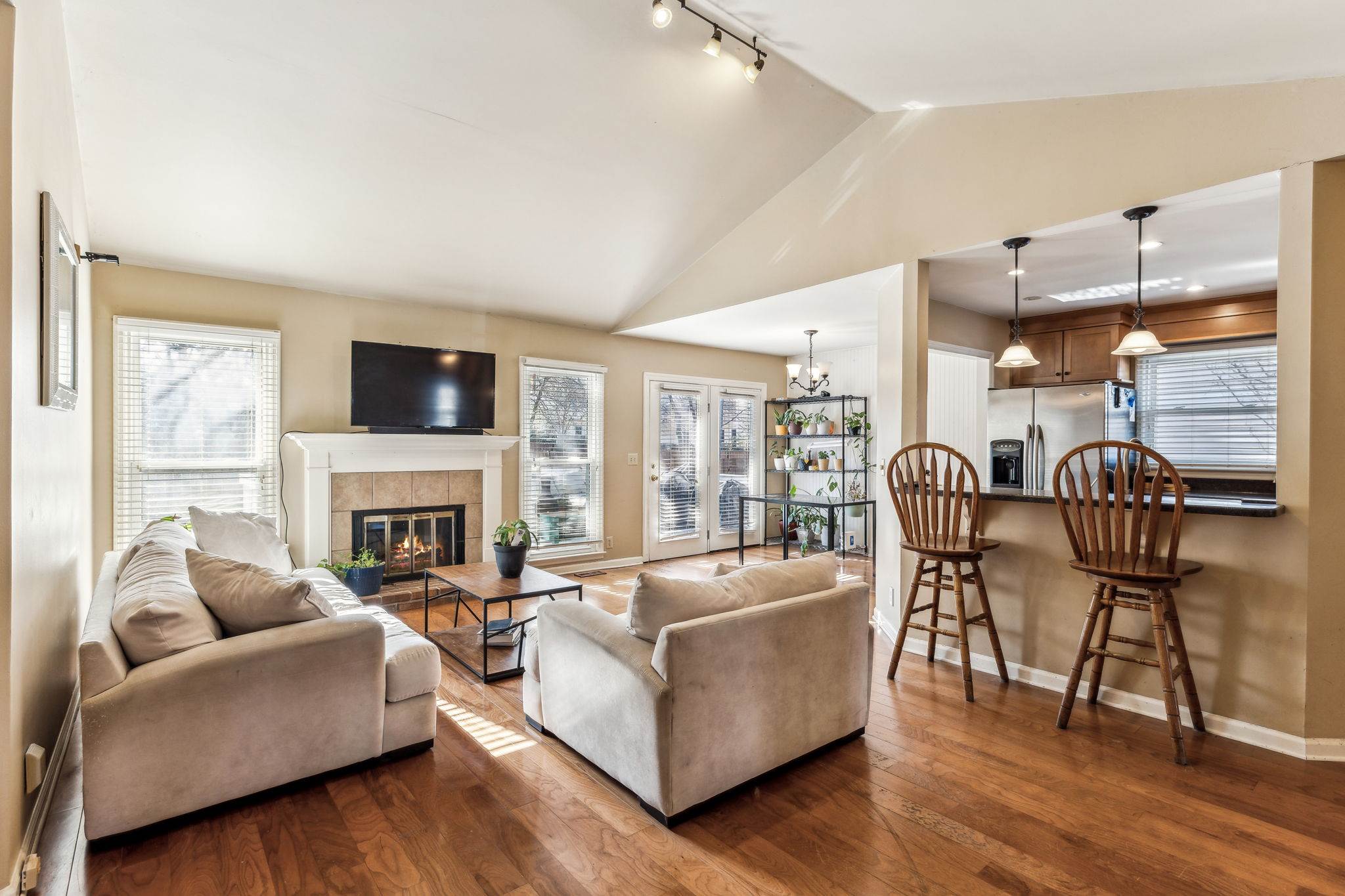 5353 Village Way, Nashville, TN 37211