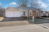 5353 Village Way, Nashville, TN 37211